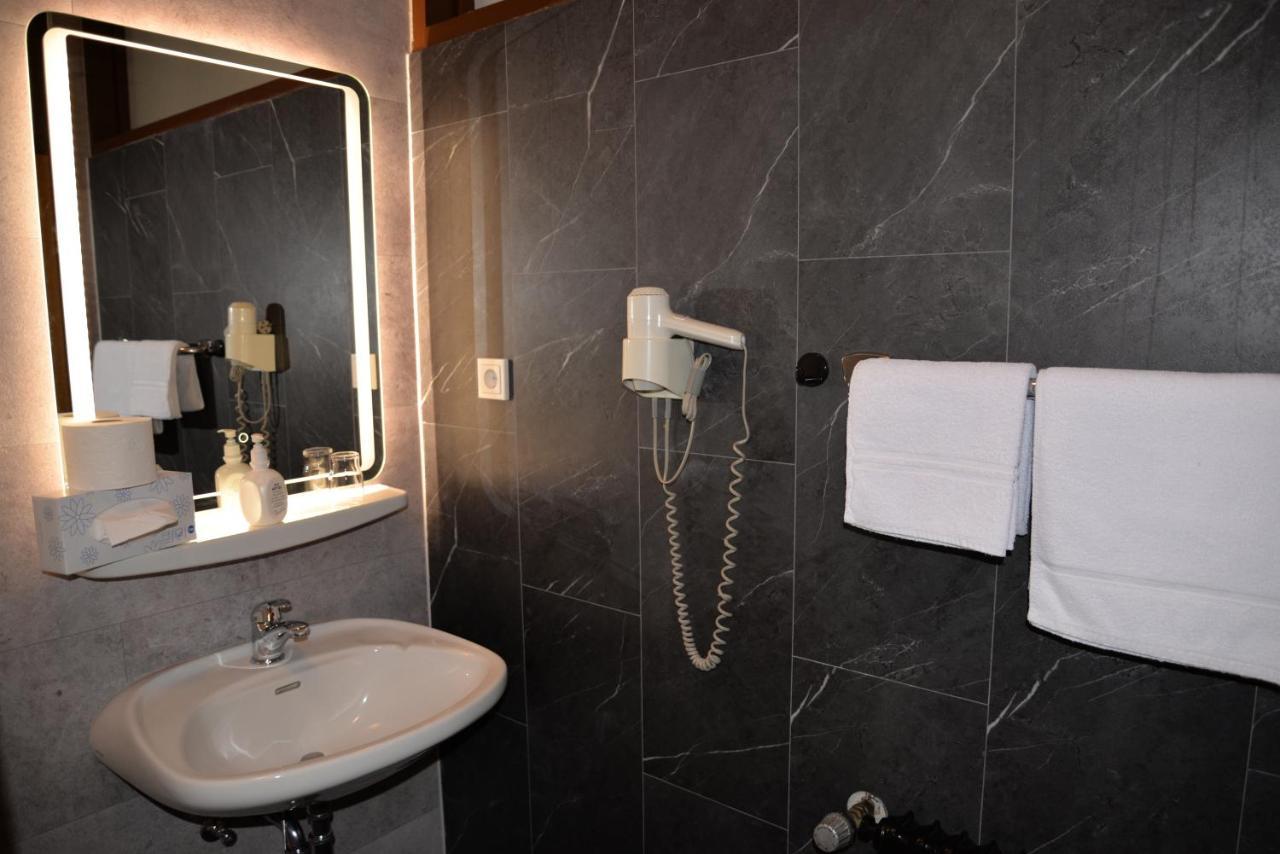 Hotel Paffhausen Wirges Kültér fotó