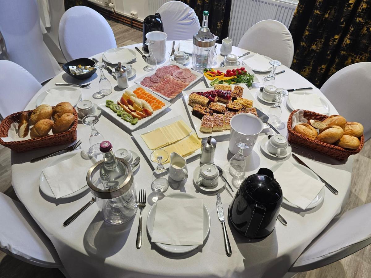 Hotel Paffhausen Wirges Kültér fotó